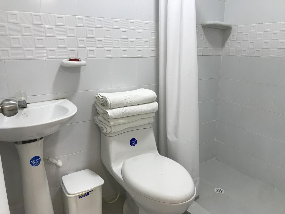 Hotel Continental Sai San Andres  Bagian luar foto