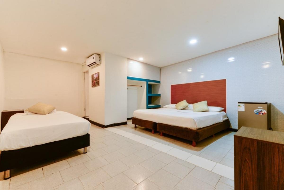 Hotel Continental Sai San Andres  Bagian luar foto